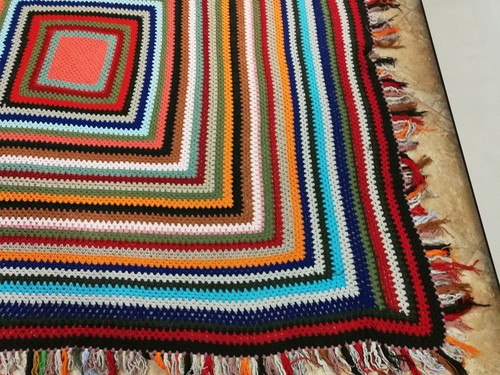 Coperta fatta mano - mano, della